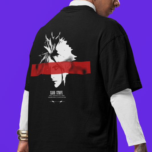 Final Fantasy Oversized T-Shirt: Cloud Strife FFVII Tee