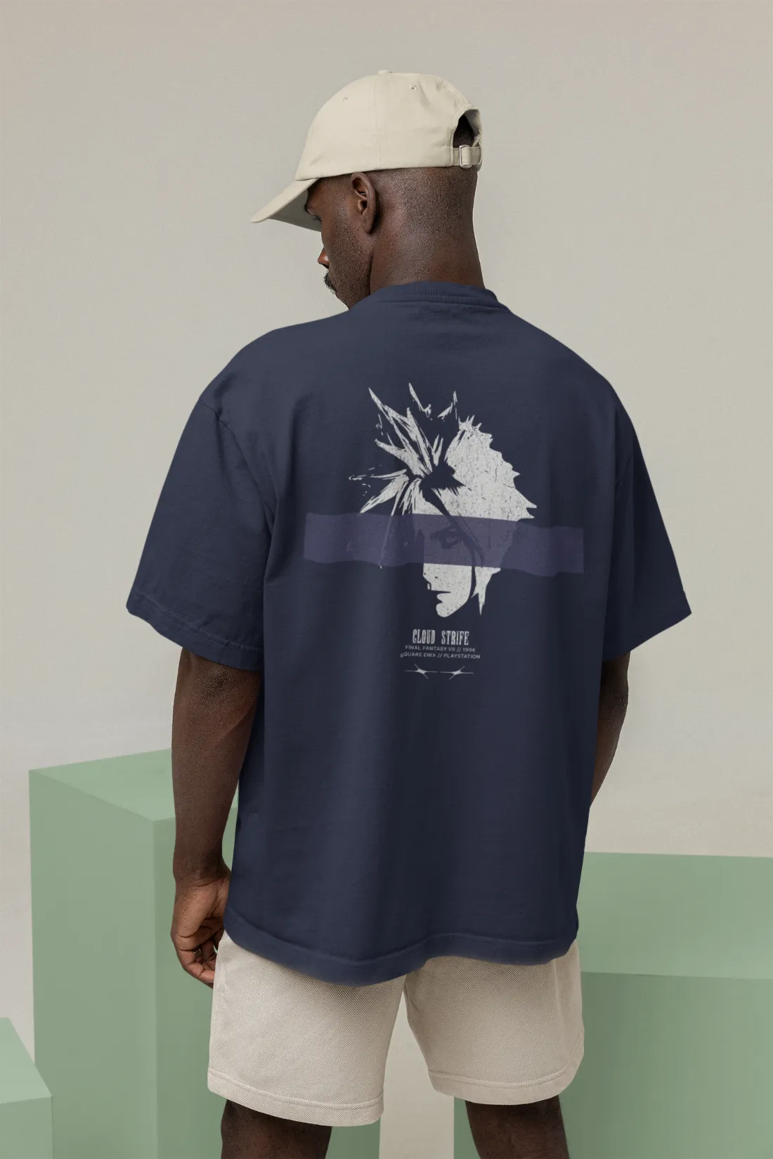 Final Fantasy Oversized T-Shirt: Cloud Strife FFVII Tee