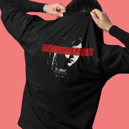 Final Fantasy VII - Tifa Lockhart Silhouette Oversized T-Shirt