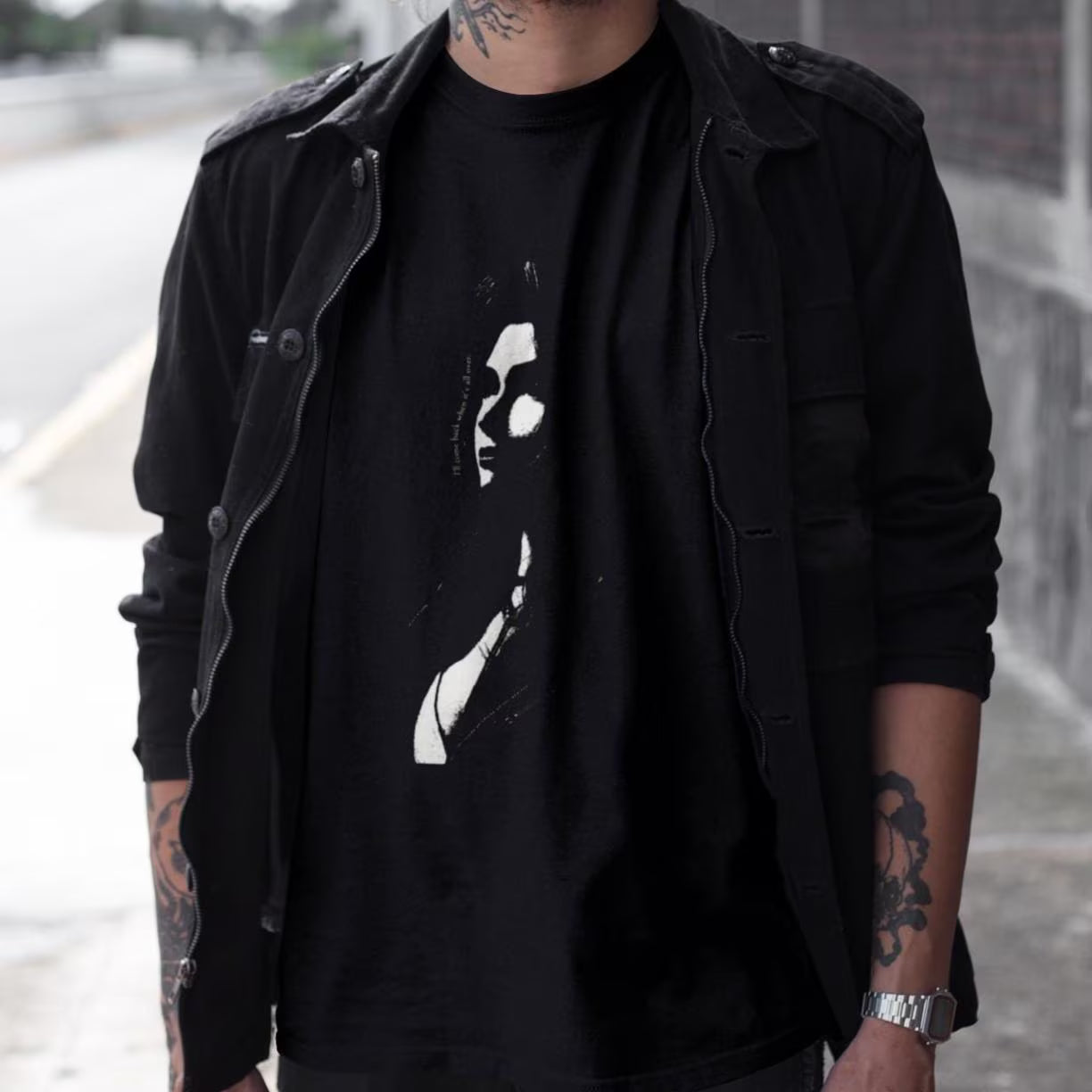 Aerith Silhouette: Final Fantasy 7 Shirt Inspired by FFVII Remake